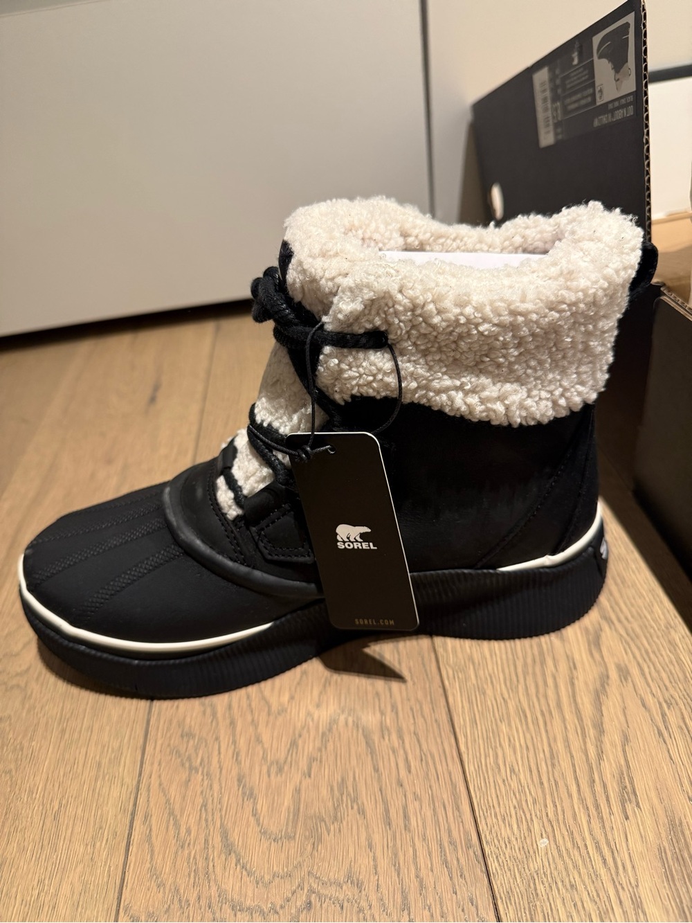 Sorel Women's Out N About IV Chillz Waterproof Boot